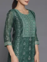 Green Printed Chanderi Silk Straight Kurta - Image 4